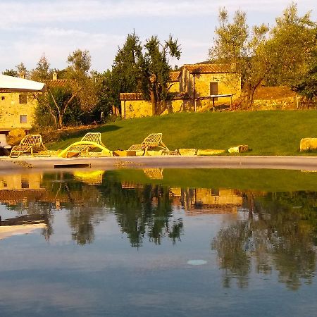 Agriturismo Le Canterie Radicondoli Bagian luar foto