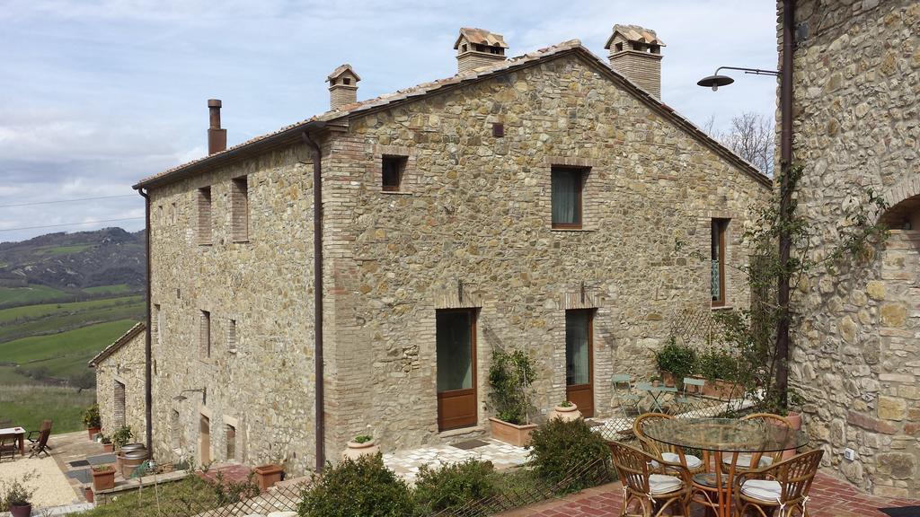 Agriturismo Le Canterie Radicondoli Bagian luar foto