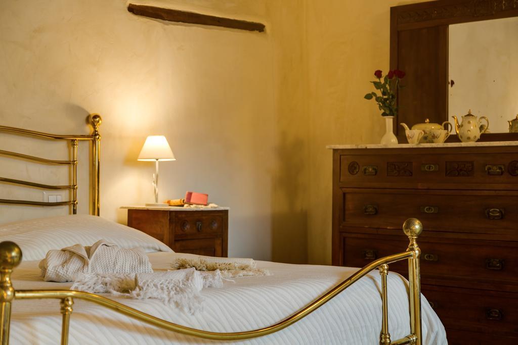 Agriturismo Le Canterie Radicondoli Bagian luar foto