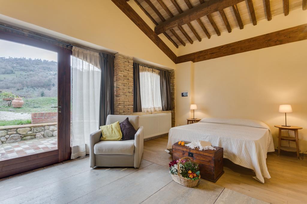 Agriturismo Le Canterie Radicondoli Bagian luar foto
