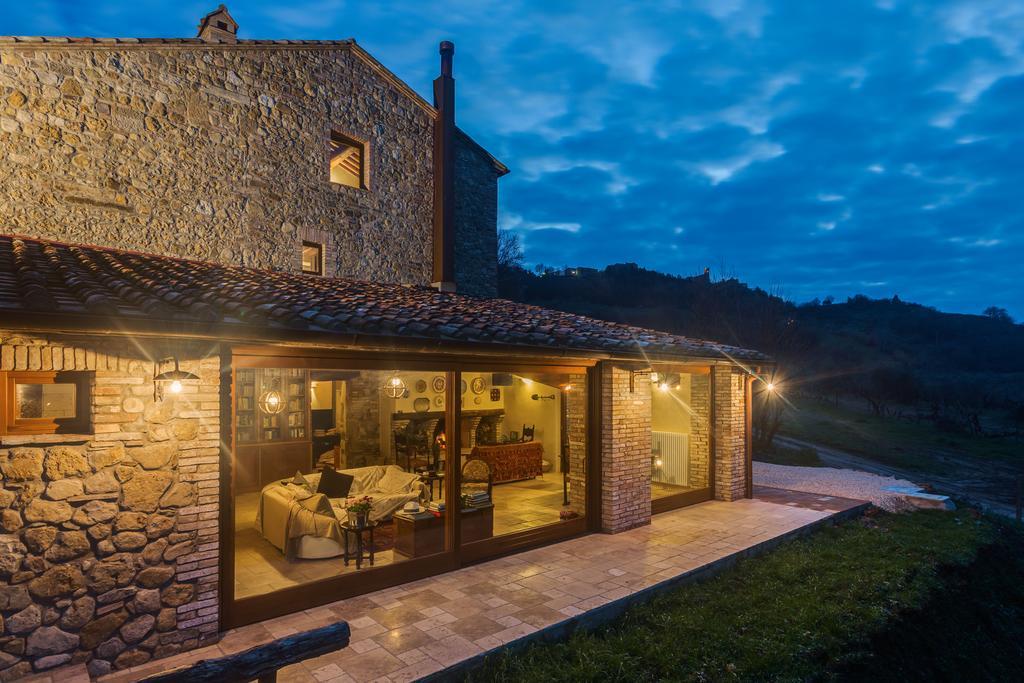 Agriturismo Le Canterie Radicondoli Bagian luar foto