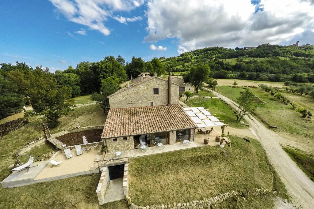 Agriturismo Le Canterie Radicondoli Bagian luar foto