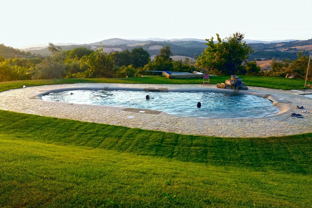 Agriturismo Le Canterie Radicondoli Bagian luar foto