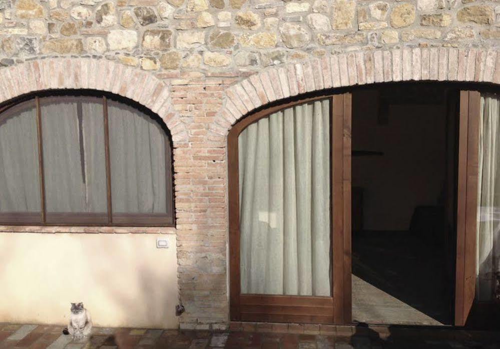 Agriturismo Le Canterie Radicondoli Bagian luar foto